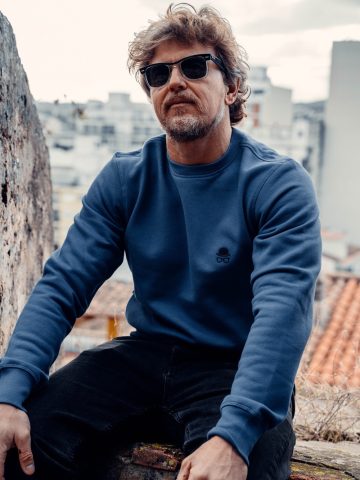 sudadera clasica azul claro0