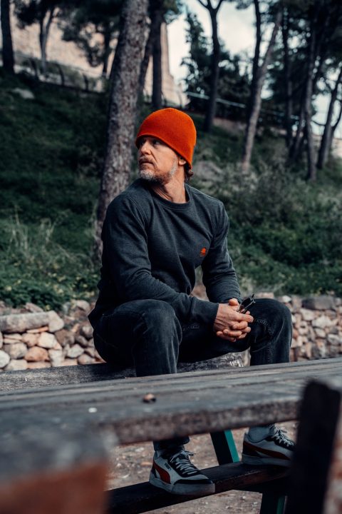 Sudadera Clásica Gris Oscuro - Imagen 2